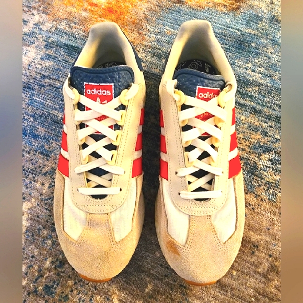 Adidas Retropy E5 Low Tops